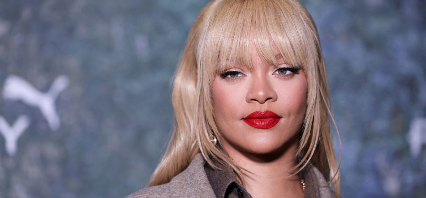 Rihanna (News Central TV)