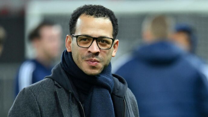 Rosenior (News Central TV)