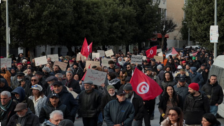 families (News Central TV)