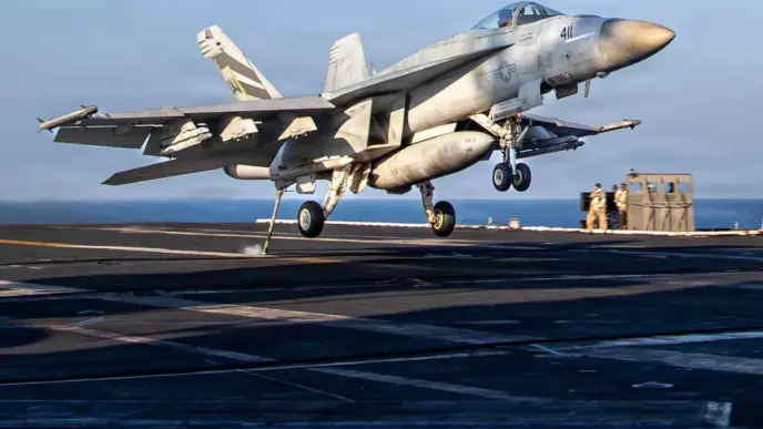 US Says 17,500 Americans Back from War Zone