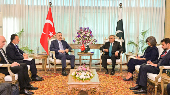 Pakistan Hosts Saudi, Turkey, Egypt on Mideast War (News Central TV).