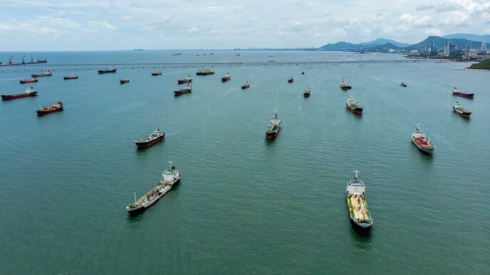 Oil tanker previously anchored in the Strait of Hormuz.