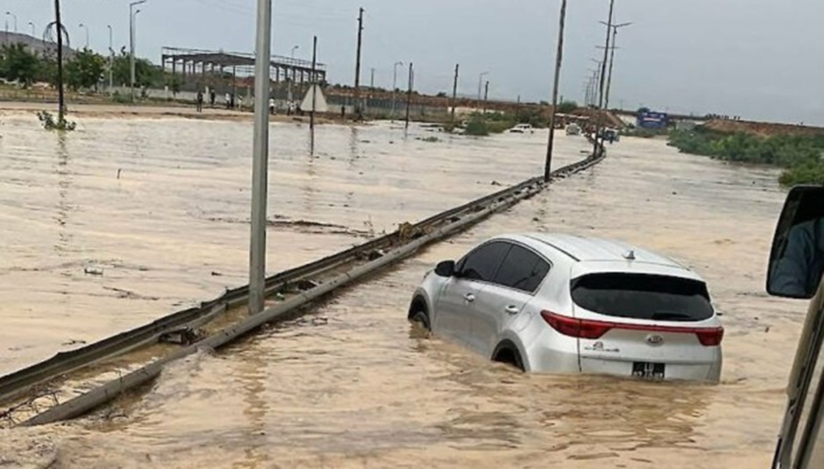 Torrential Rain Kills Six More in Angola 