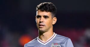 Ex-Brazil Midfielder Oscar Retires After Heart Condition