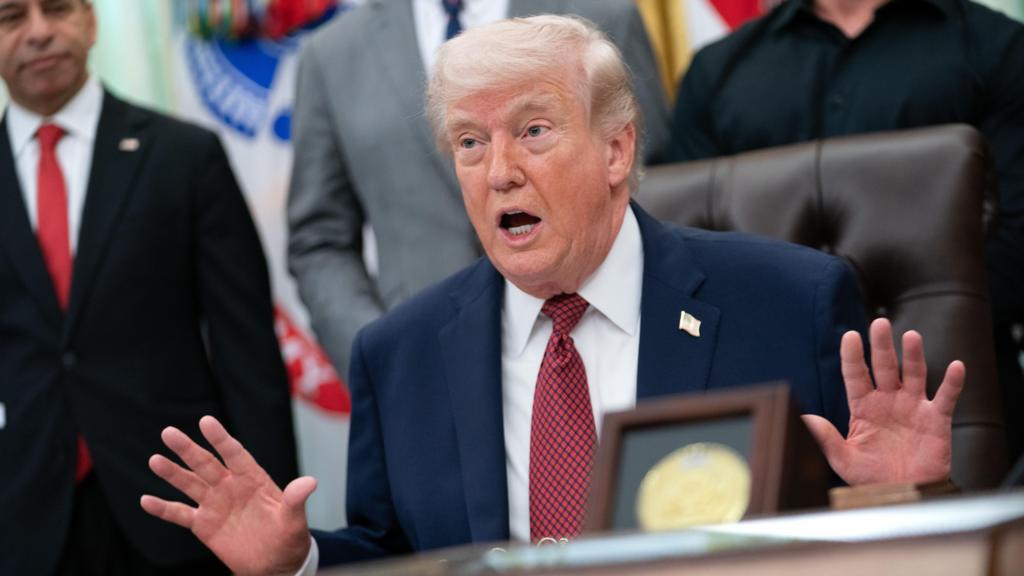 Trump (News Central TV)