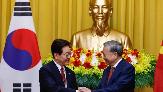 Vietnam, South Korea Sign Tech, Nuclear Power Deals