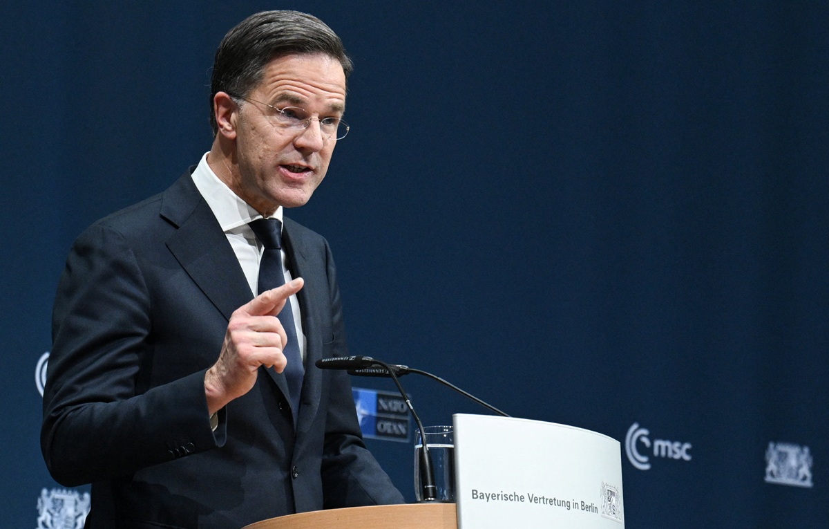 NATO Reaffirms Commitment to Defend Turkey