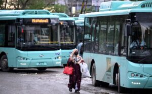 Pakistan Announces Free Transport as Energy Crisis Heightens