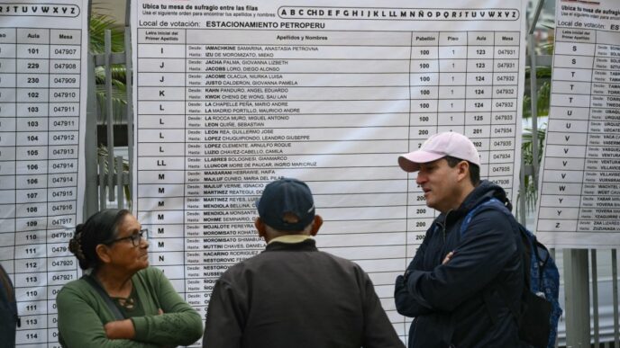 Polls Open in Peru Presidential Election