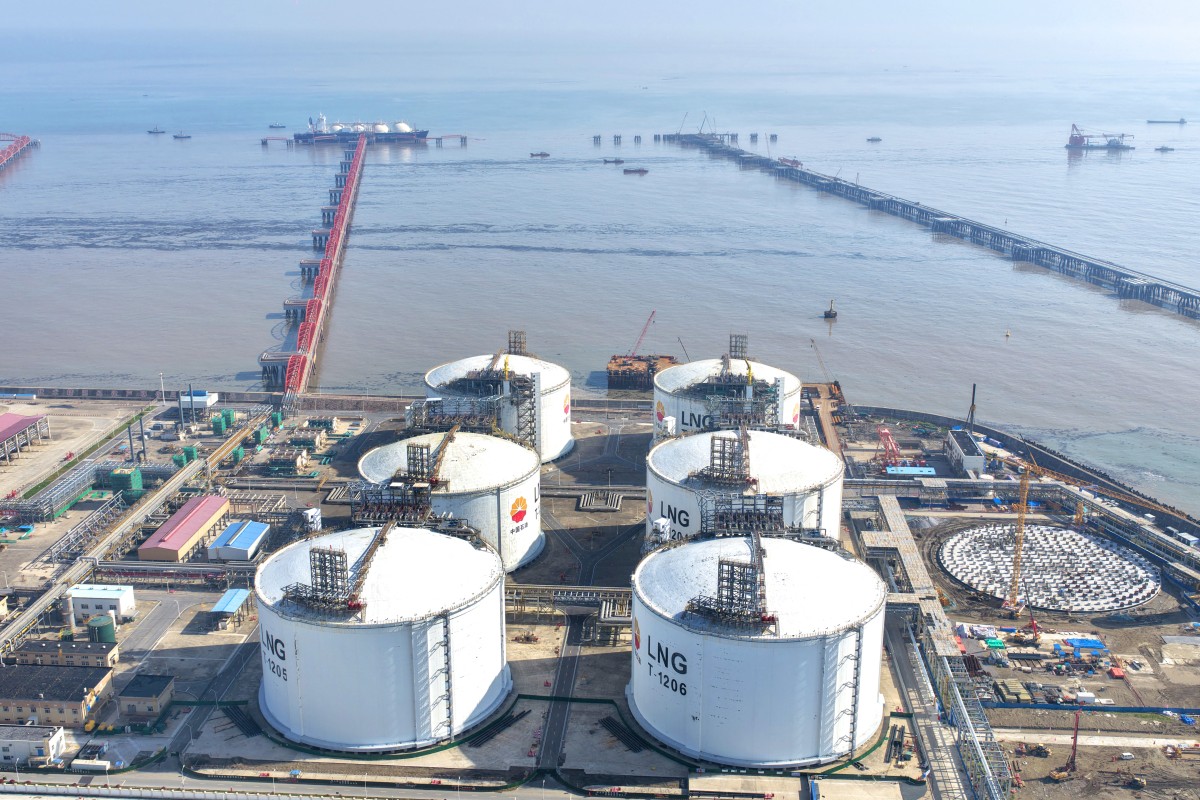 Oil Prices Climb as US-Iran Standoff Continues