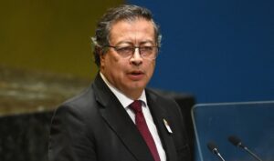 Colombia Imposes 100% Tariffs on Ecuador 