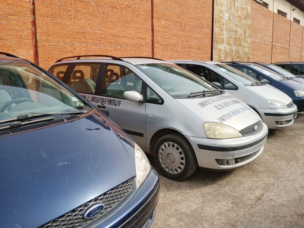 Deputy Senate President Gifts APC Members Vehicles (Newscentral TV)