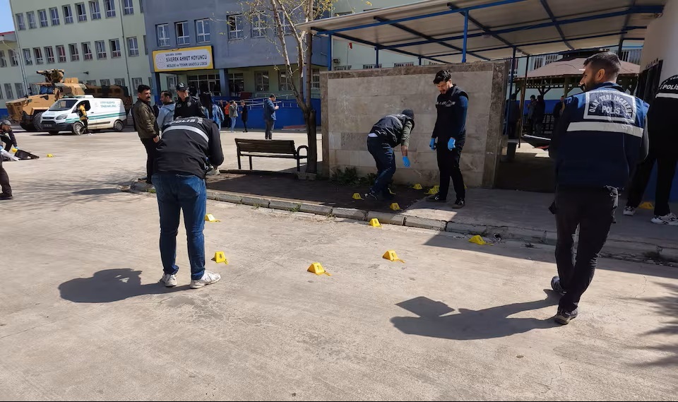 Gunman Injures 16 in Turkey School Attack