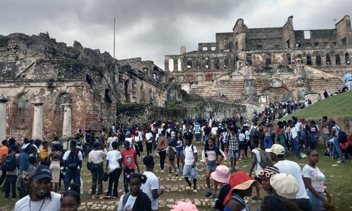 Stampede at Haiti Fortress Leaves 30 Dead