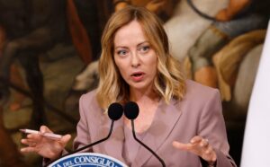 Meloni Condemns Trump's Remarks on Pope Leo