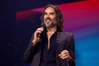 UK Comedian Admits Sleeping With Teen (NewsCentral TV)