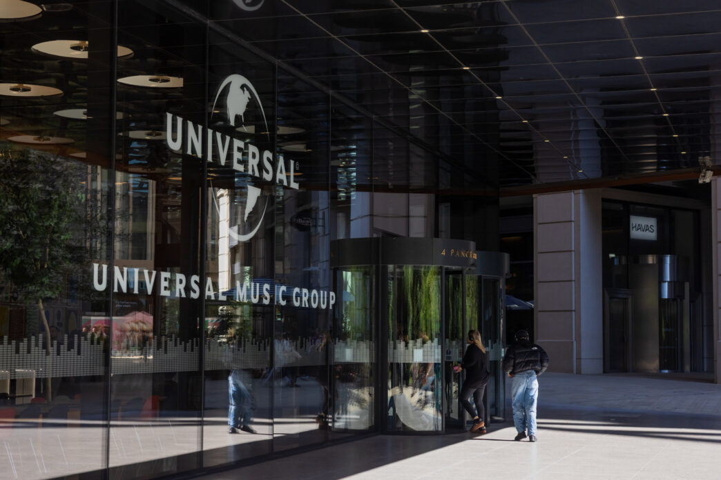 Pershing Square (News Central TV)