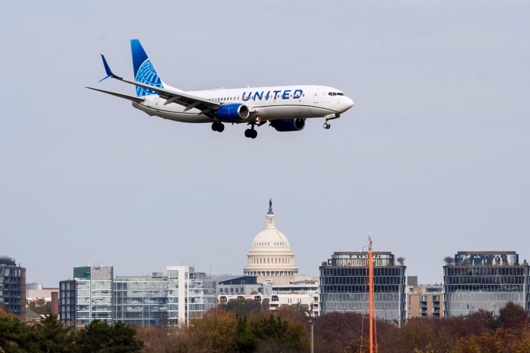 United Airlines (News Central TV)