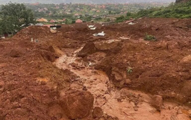 Equatorial Guinea Landslide Kills Mother, Six Children