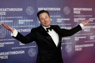 Musk Breaks New Ground as Net Worth Tops $1 Trillion
