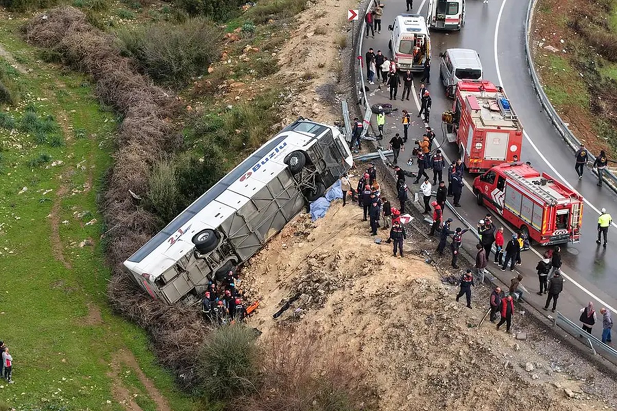 Turkey Bus Crash Kills Five