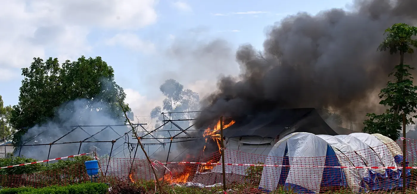 Ebola Riot Destroys Hospital Tents in DRC (NewsCentral TV)