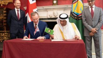 Britain Signs $5 Billion Gulf Trade Deal (NewsCentral TV)