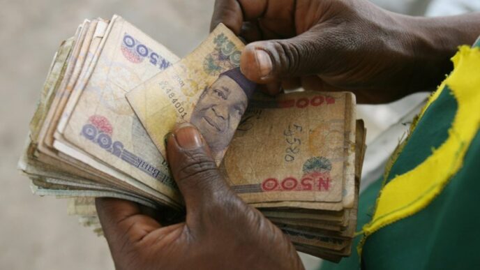 Workers In Lagos Decry Economic Hardship (News Cnetral TV)