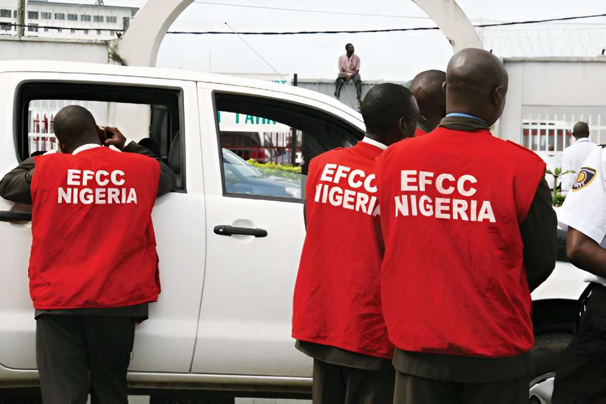 EFCC Tracks Voters Who Confronted Operatives (News Central TV)