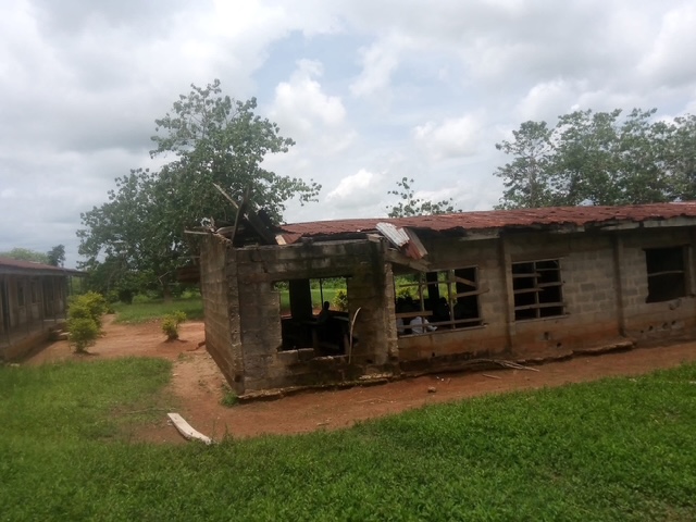Edo School Students Learn in Ruins (News Central TV)