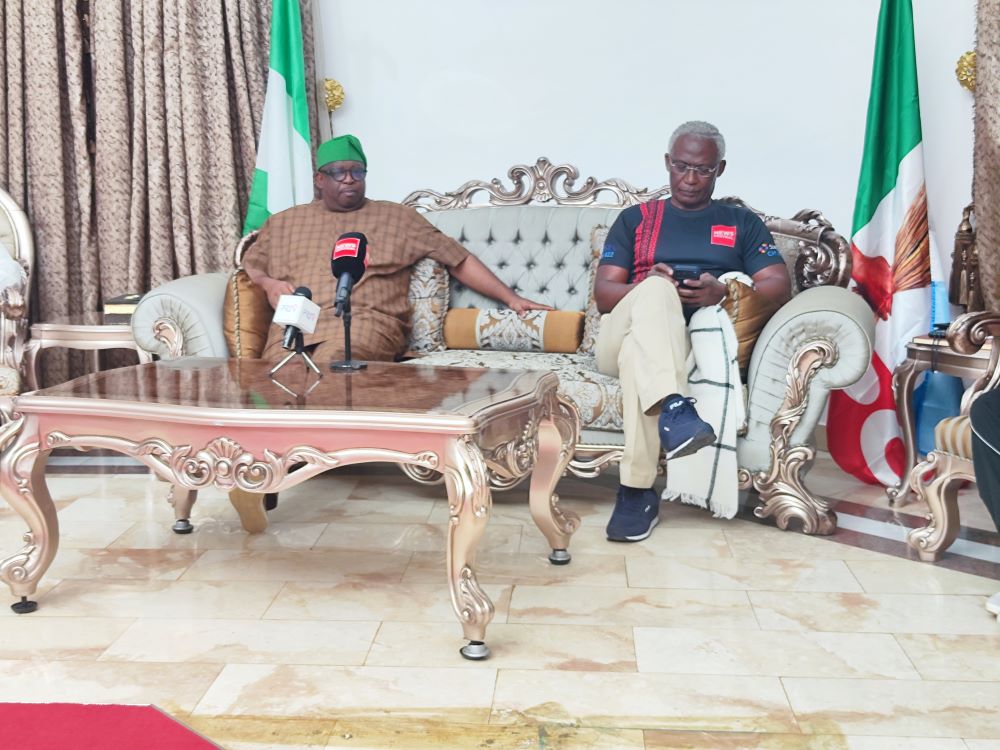 n Pictures: News Central TV Visits Plateau Governor (NewsCentral TV)