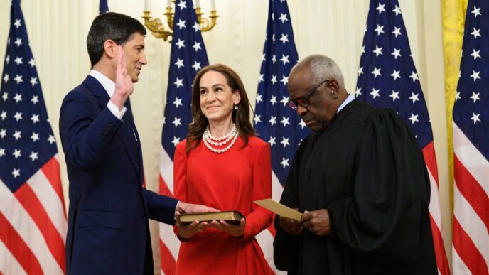 Kevin Warsh sworn in As US Federal Reserve Chair (News Central TV)