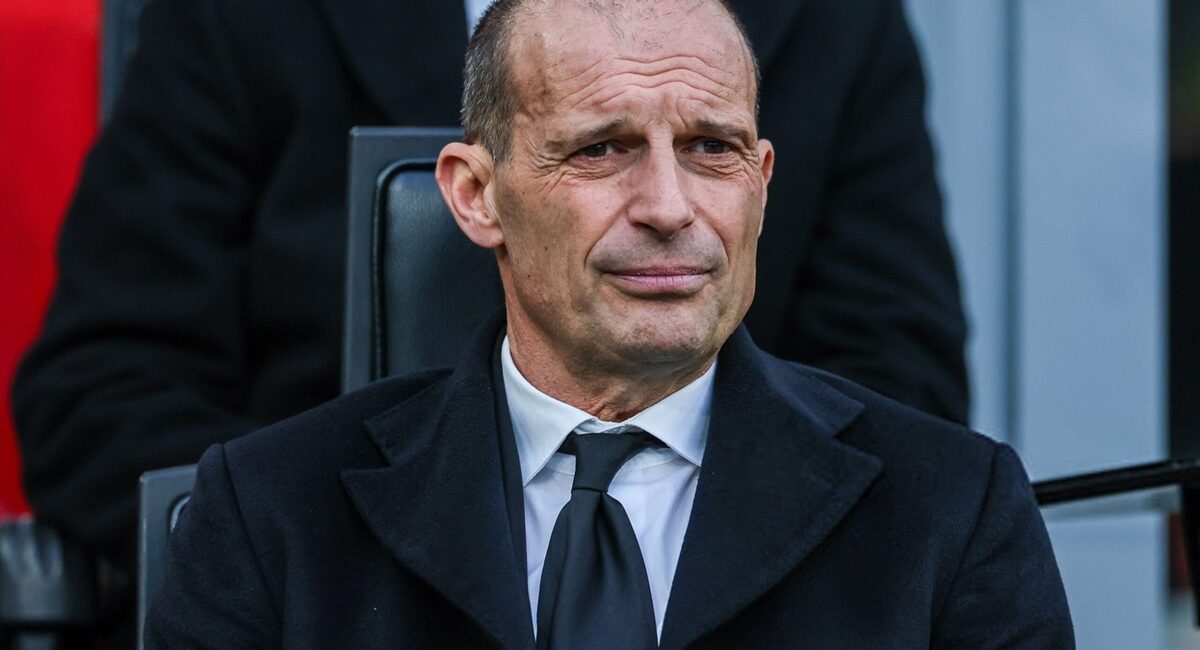 AC Milan Sacks Coach after Champions League Failure