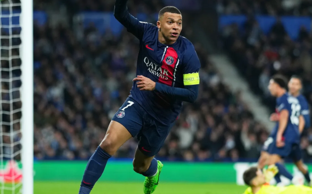 Injured Mbappe Under Fire for Sardinia Trip (NewsCentral TV)