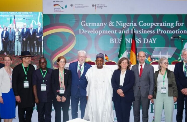 Nigeria, Germany Sign €365 Million Investment