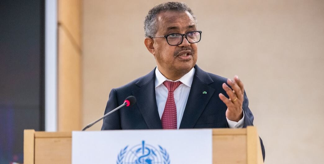 WHO Begins Ebola Treatment Trials in Congo (NewsCentral TV)