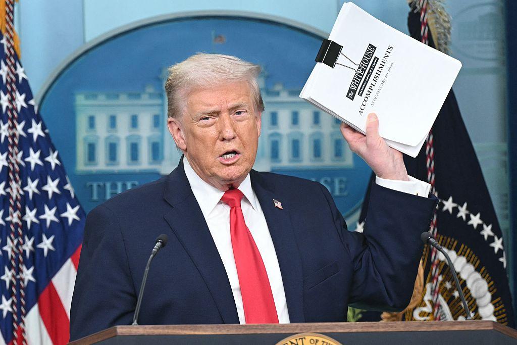 Trump Warns Iran of Possible New US Strikes