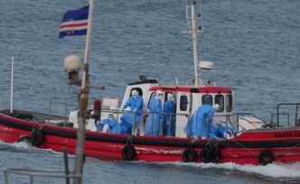 Spain to Evacuate Over 90 From Hantavirus Ship (NewsCentral TV)