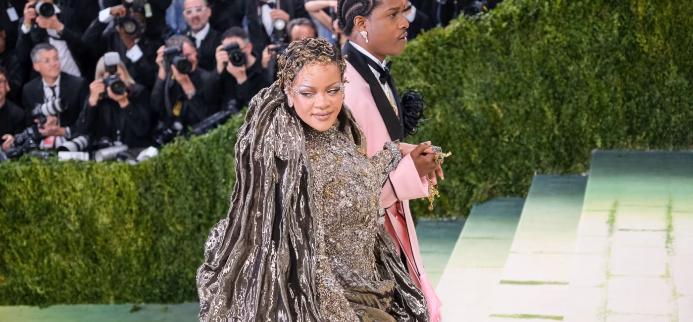 Photos: Stars Stun At Met Gala (News Central TV)