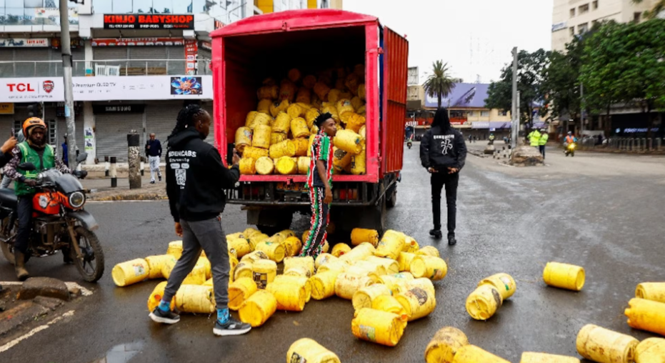 Kenya Protests Over Fuel Prices Turn Deadly (NewsCentral TV)