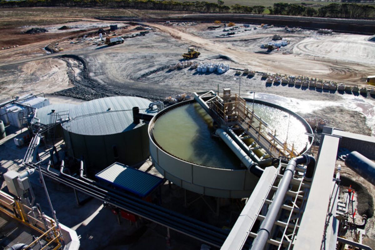 Zimbabwe Begins Lithium Processing 