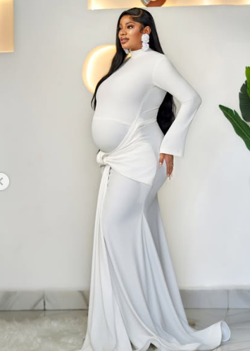 Gospel Singer Steve Crown, Wife Welcomes First Child (NewsCentral TV)