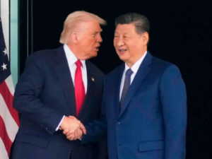 Trump Offered China Arms Deal, Envoy Says