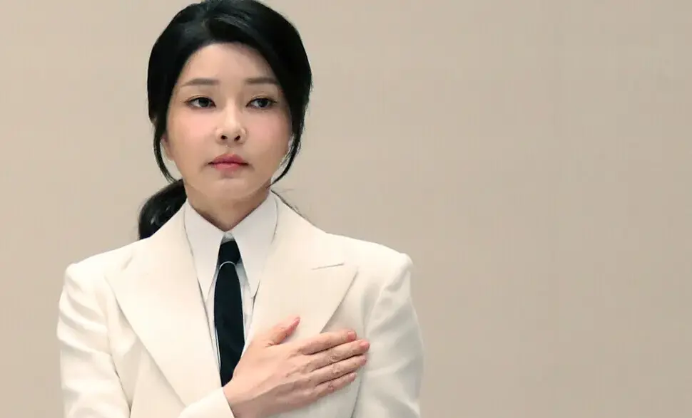 South Korea’s Former First Lady Jailed for Bribery (NewsCentral TV)