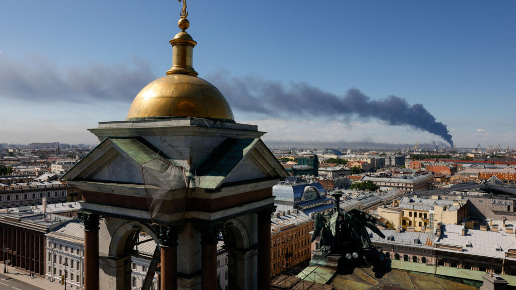 Ukrainian Drone Strikes Hit Saint Petersburg