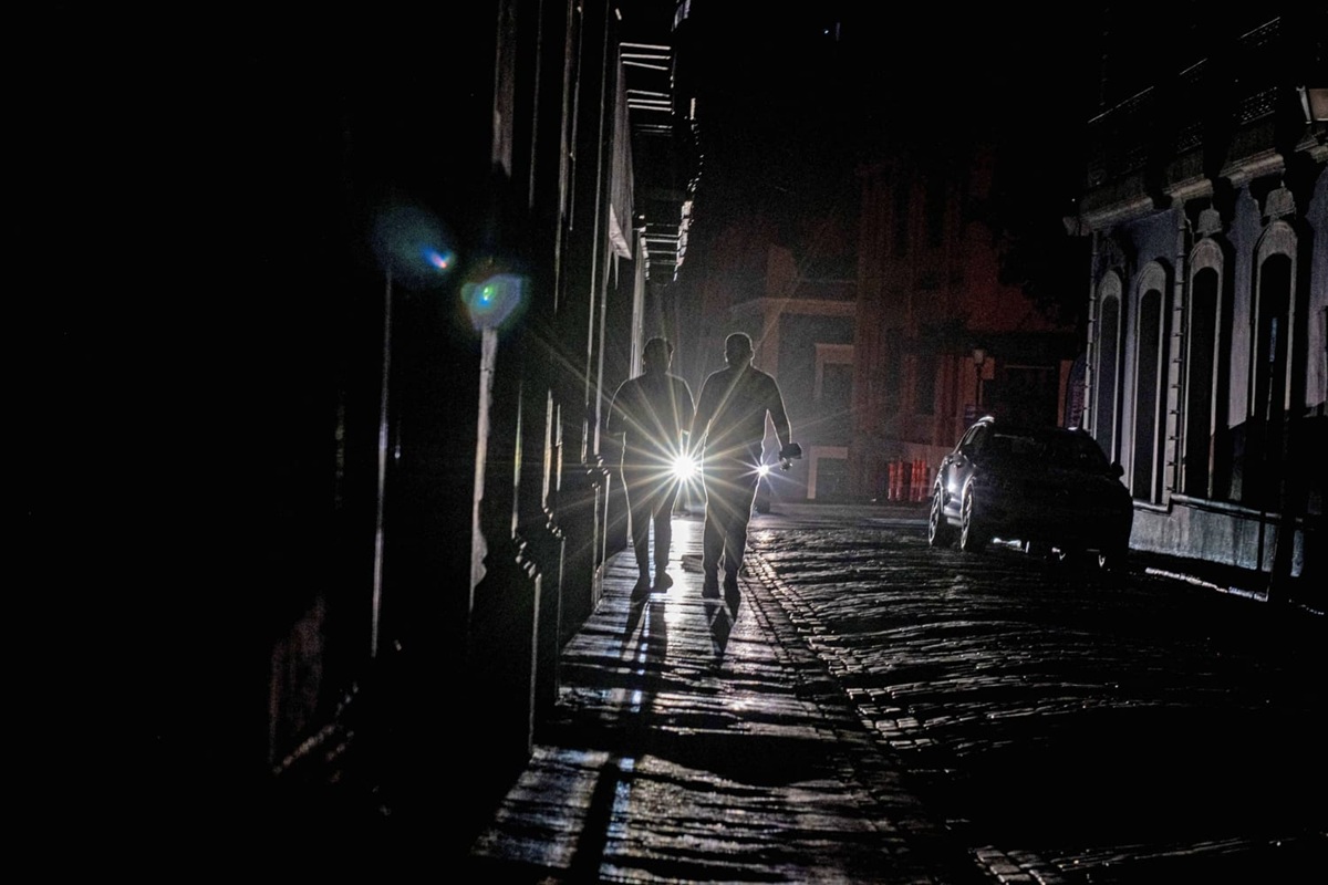 Jamaica Hit by Nationwide Power Outage