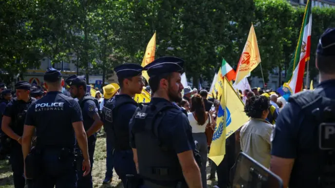 French Police Arrest 20 at Banned Iran Protest in Paris (NewsCentral TV)