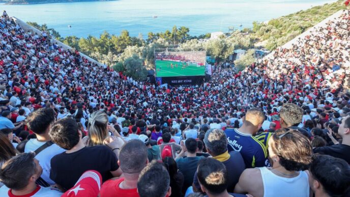 Turkey Bars Public World Cup Screenings Over Exams (NewsCentral TV)