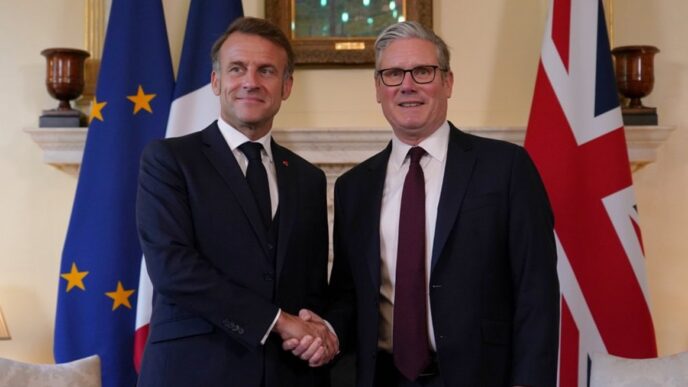 France, UK Extend Migration Deal 