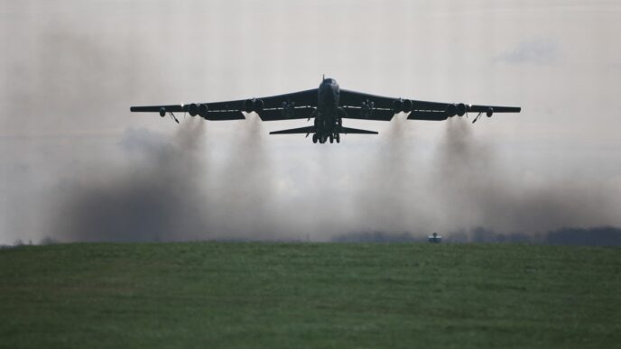 Eight Feared Dead as US Bomber Crashes in California -Military